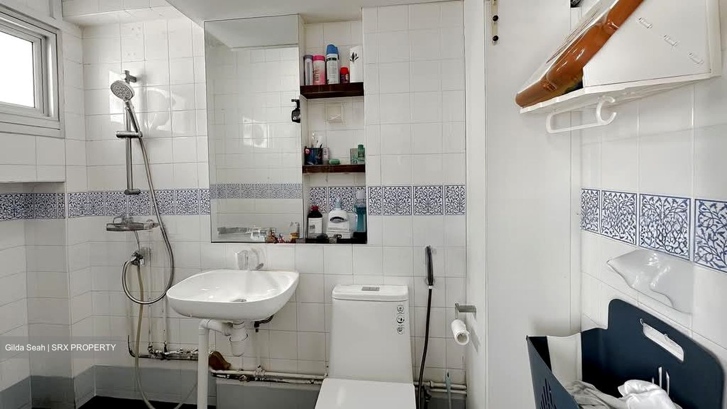 Blk 245 Pasir Ris Street 21 (Pasir Ris), HDB Executive #577376901